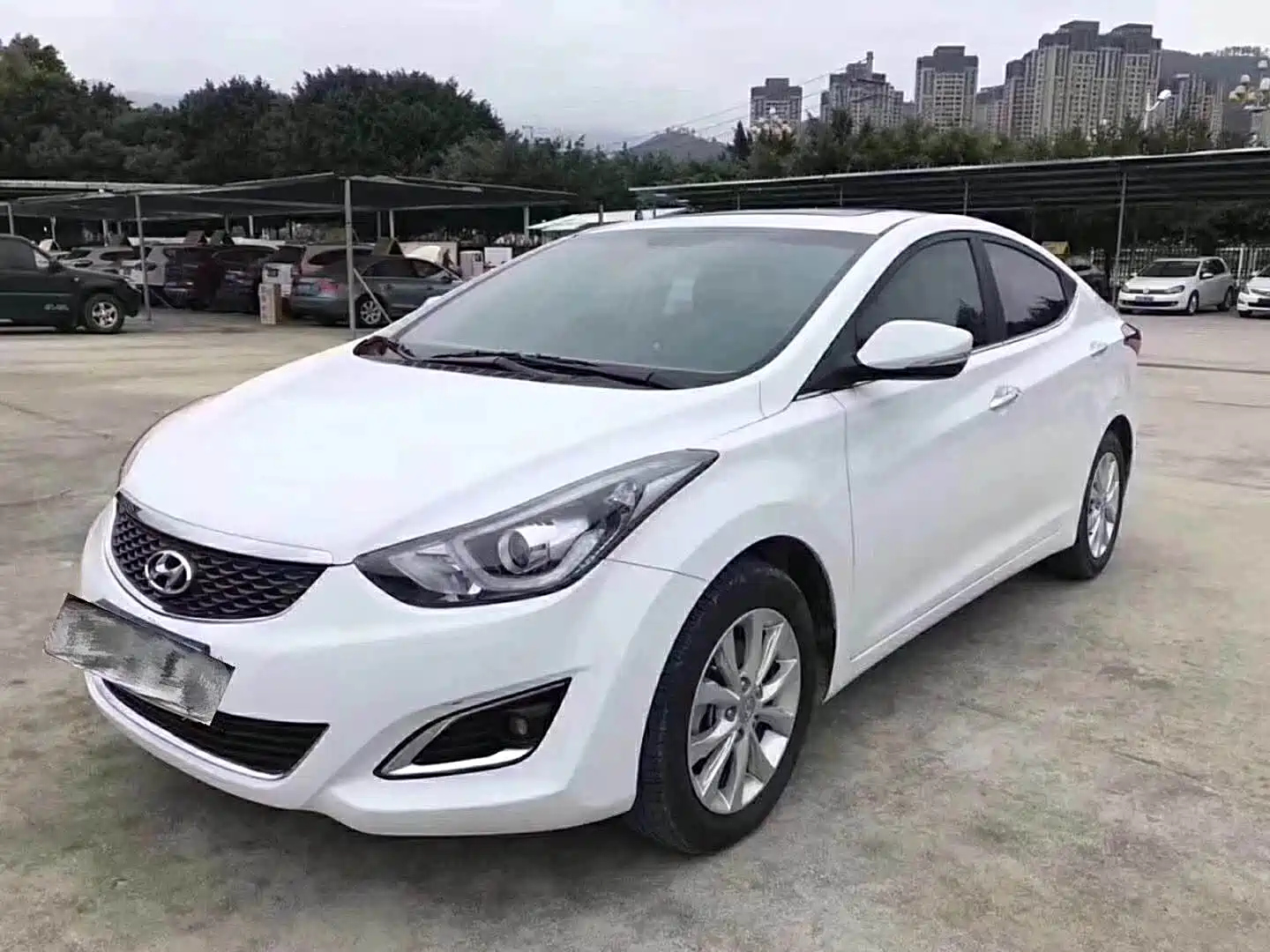 HYUNDAI ELANTRA 2013