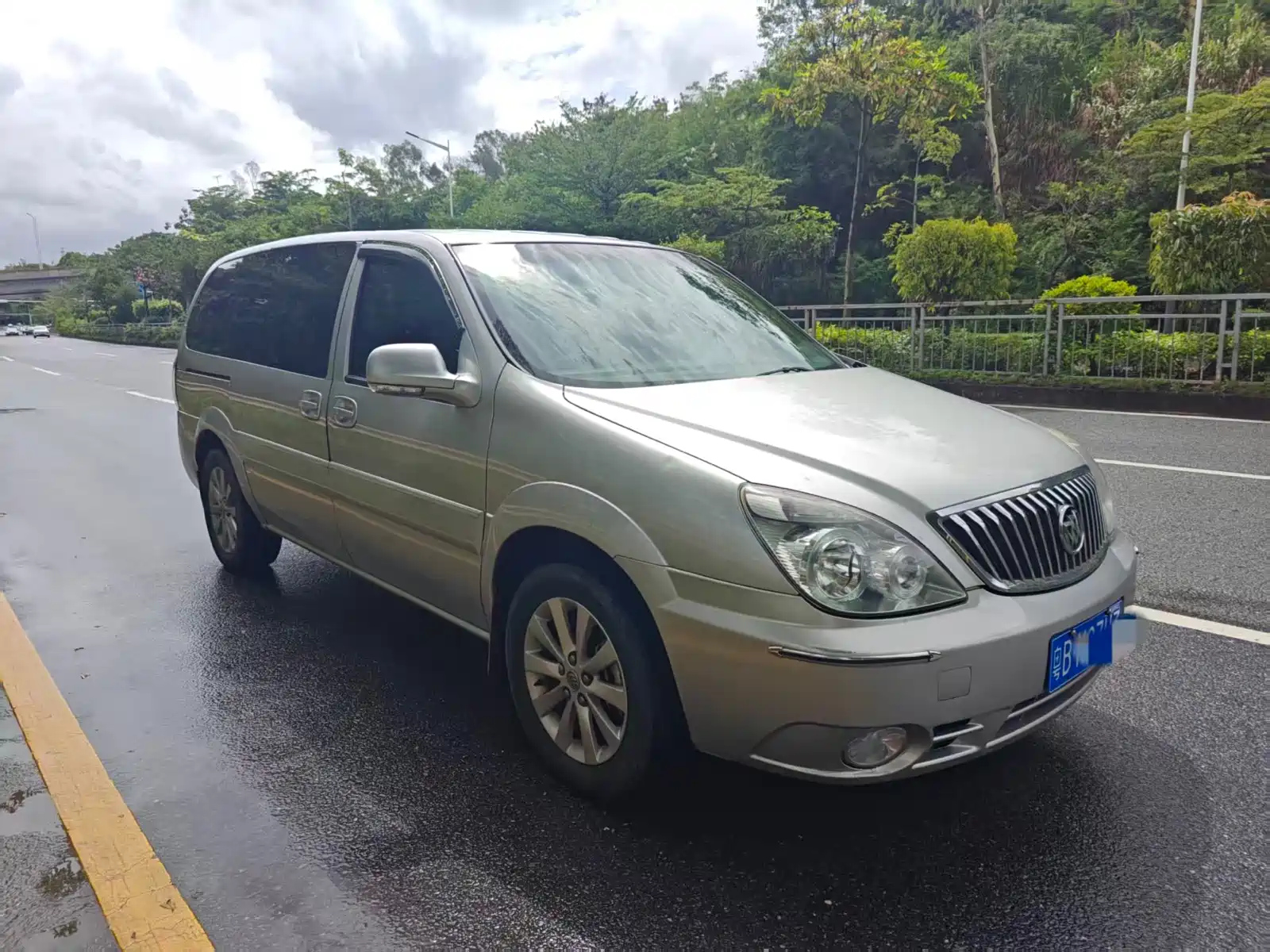 BUICK GL8 2014