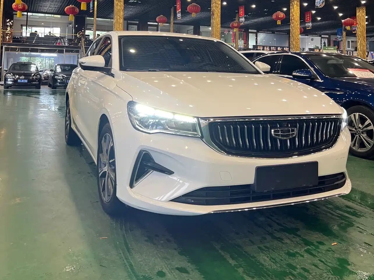 GEELY AUTO EMGRAND 2022