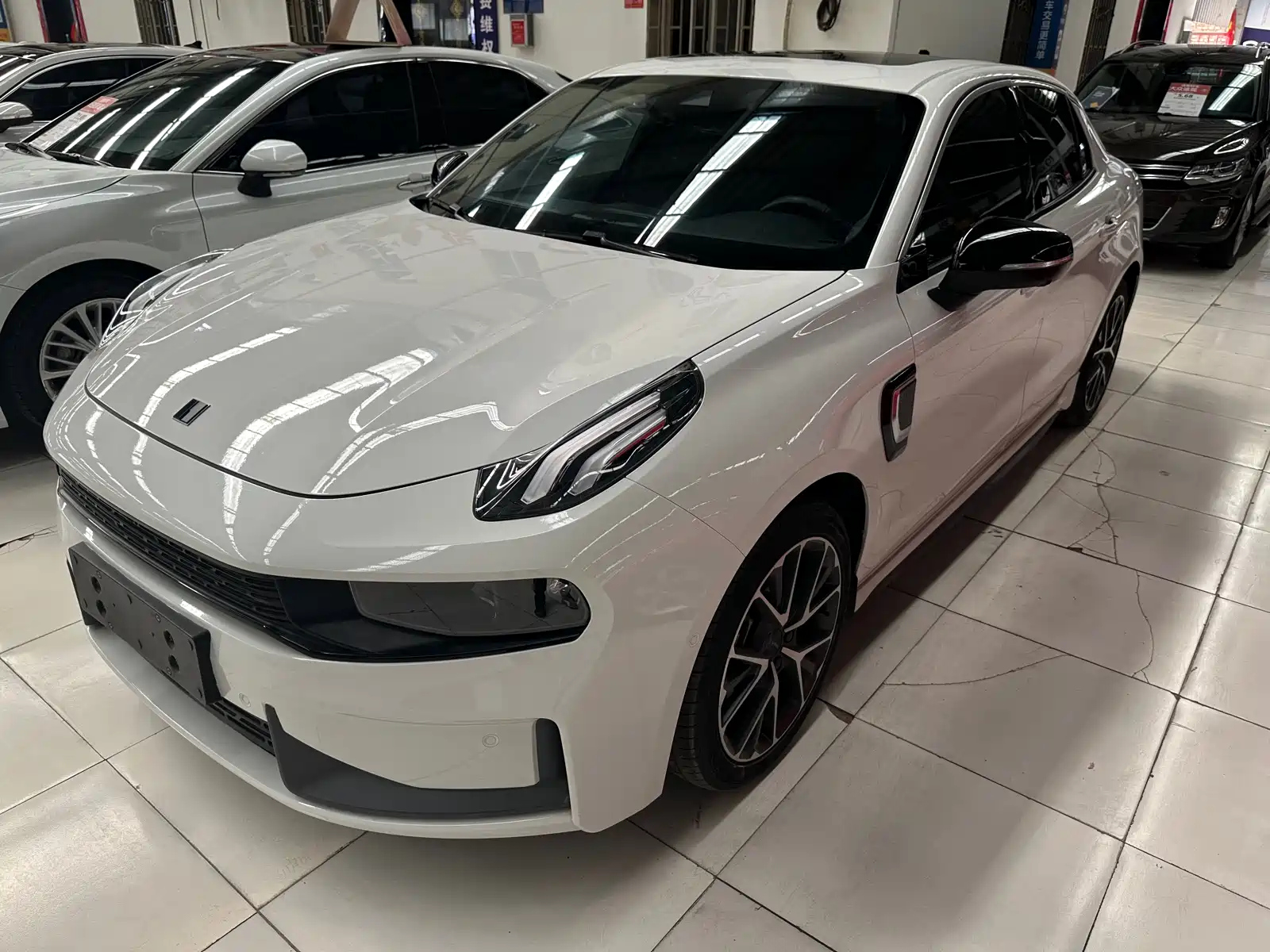 LYNK 03 NEW ENERGY 2019