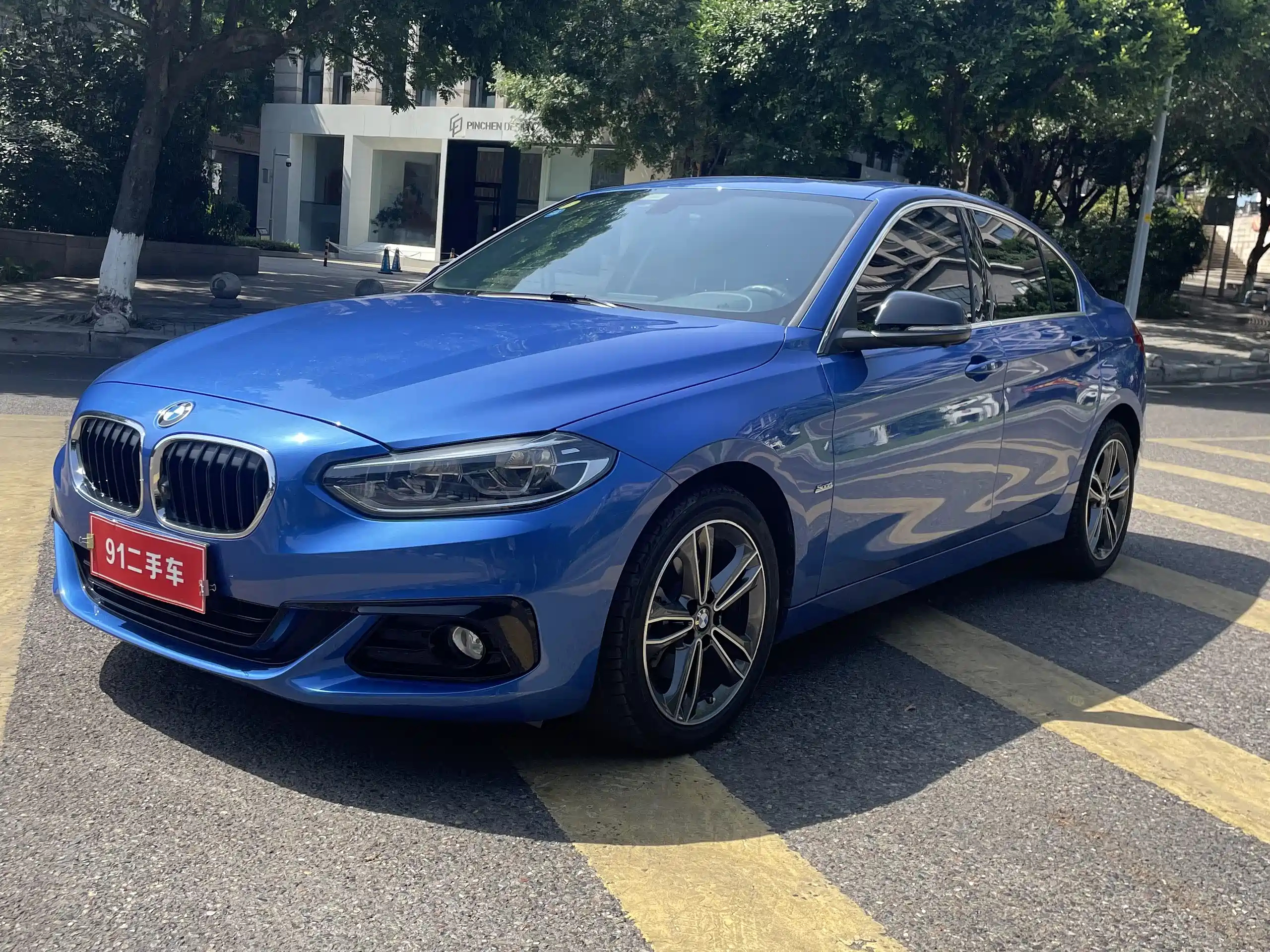 BMW 1-SERIES 2018