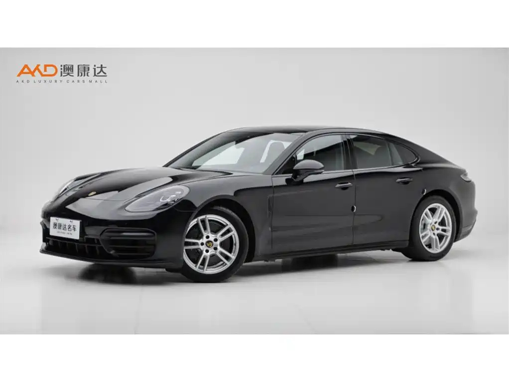PORSCHE PANAMERA 2021