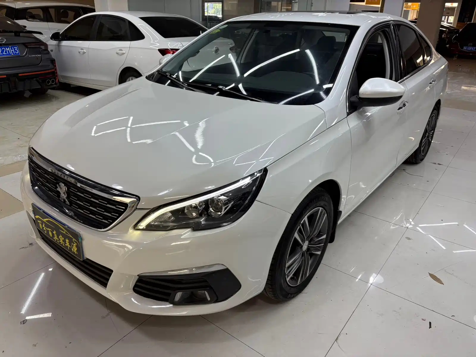 PEUGEOT 308 2016