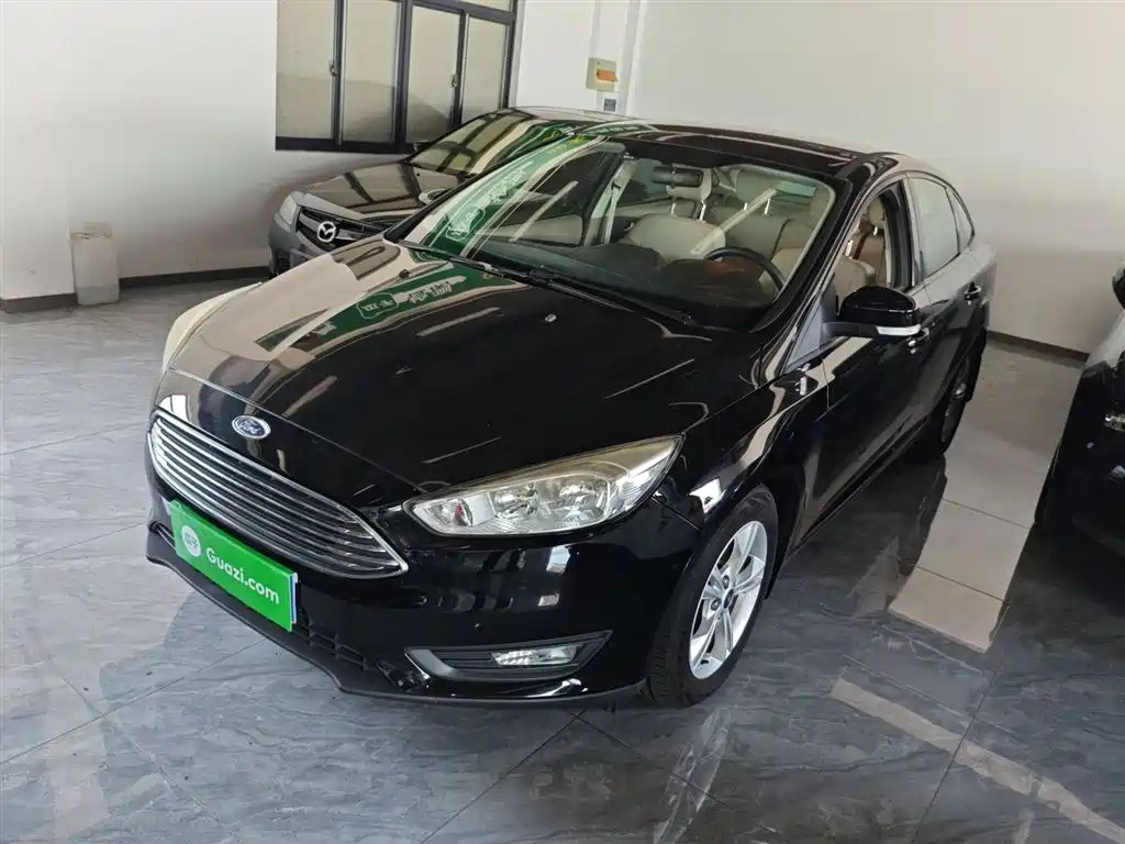 FORD FOCUS 2017