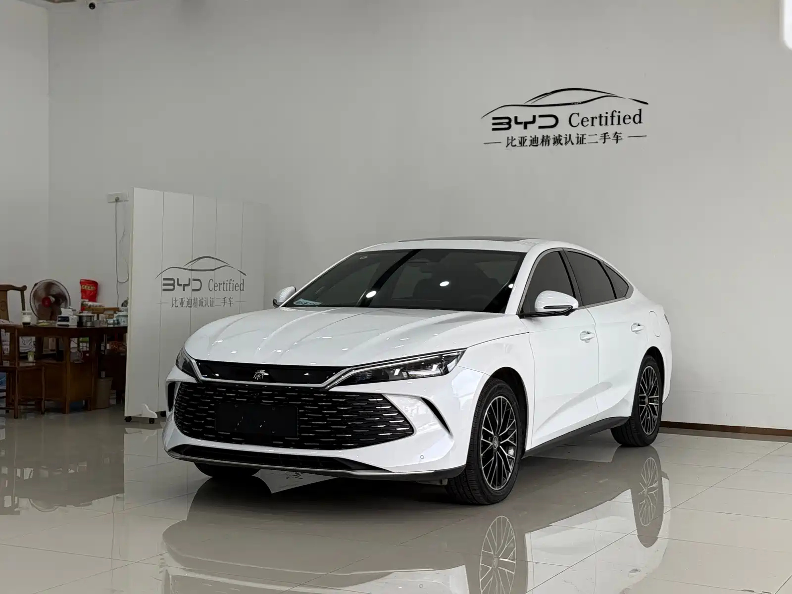 BYD QIN L 2024