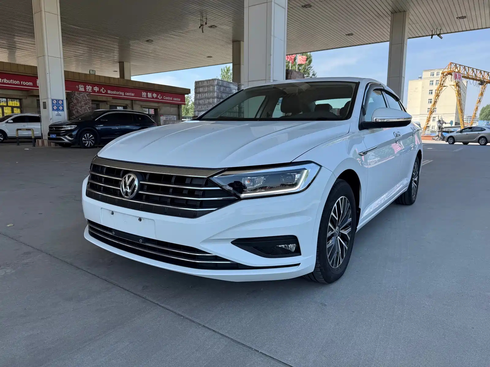 VOLKSWAGEN SAGITAR 2019