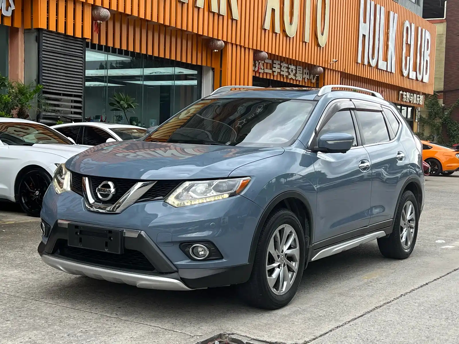 NISSAN X-TRAIL 2014