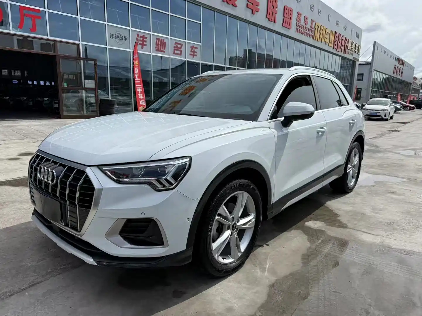AUDI Q3 2021