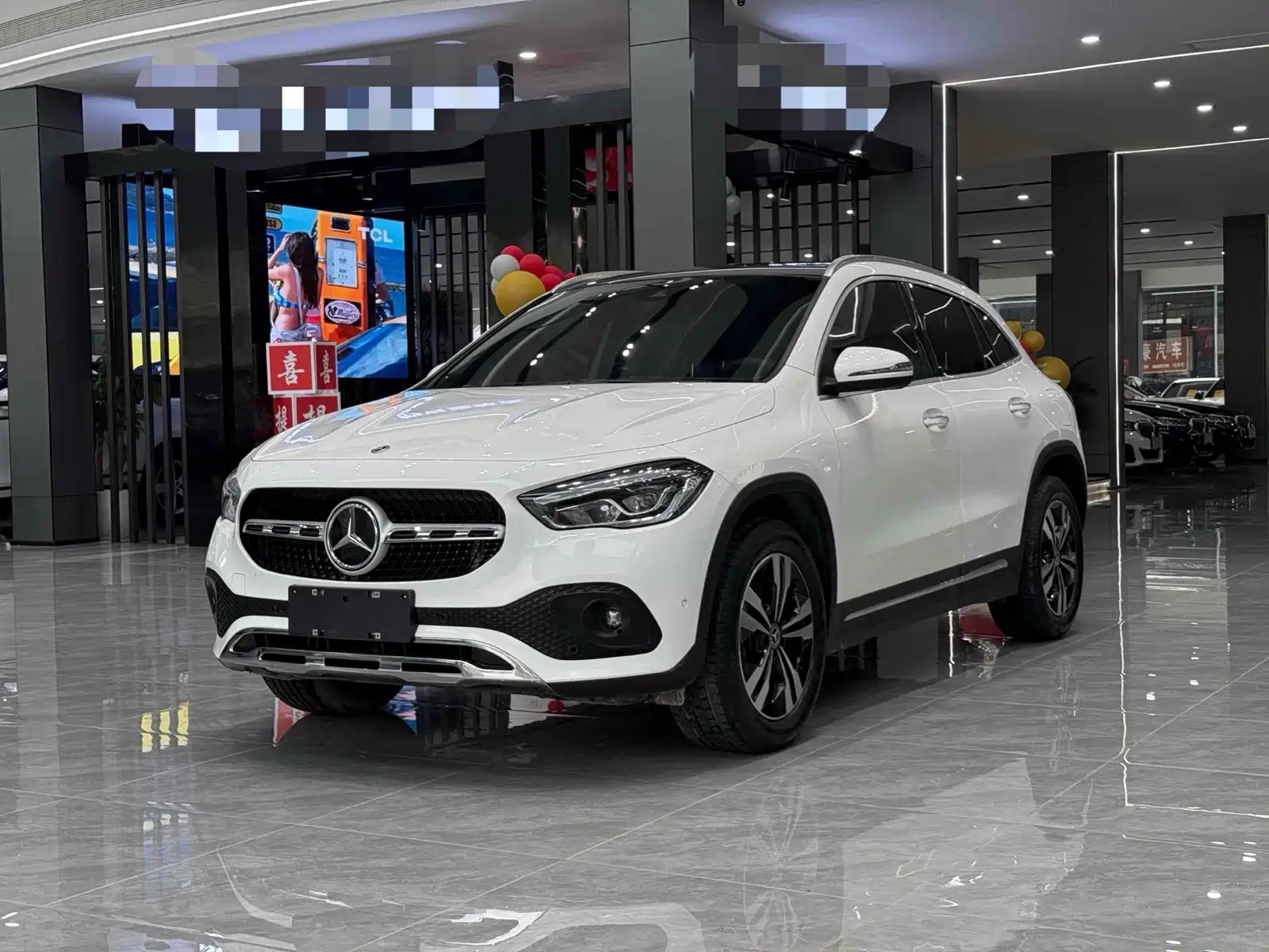 MERCEDES BENZ GLA 2020