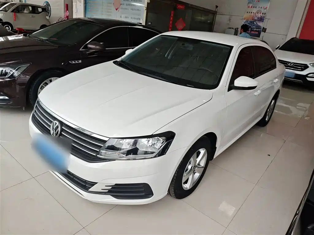 VOLKSWAGEN LAVIDA 2019