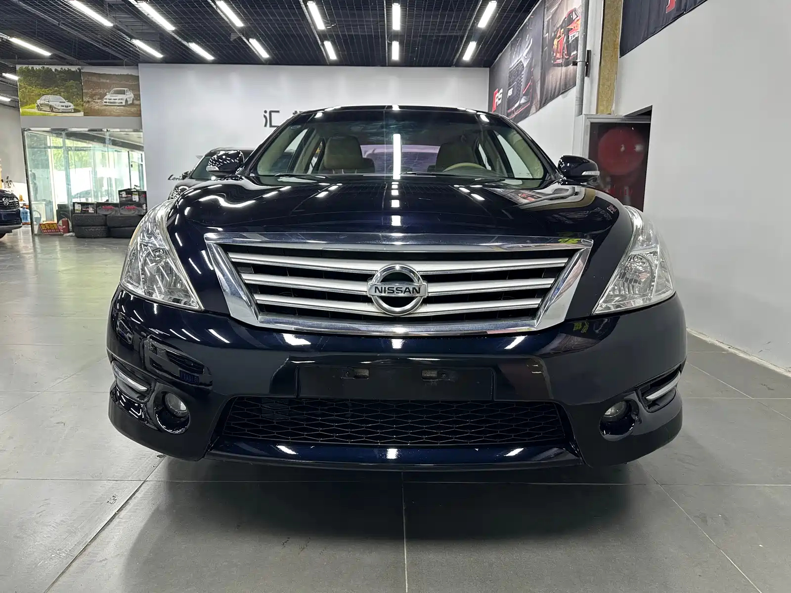 NISSAN TEANA 2011