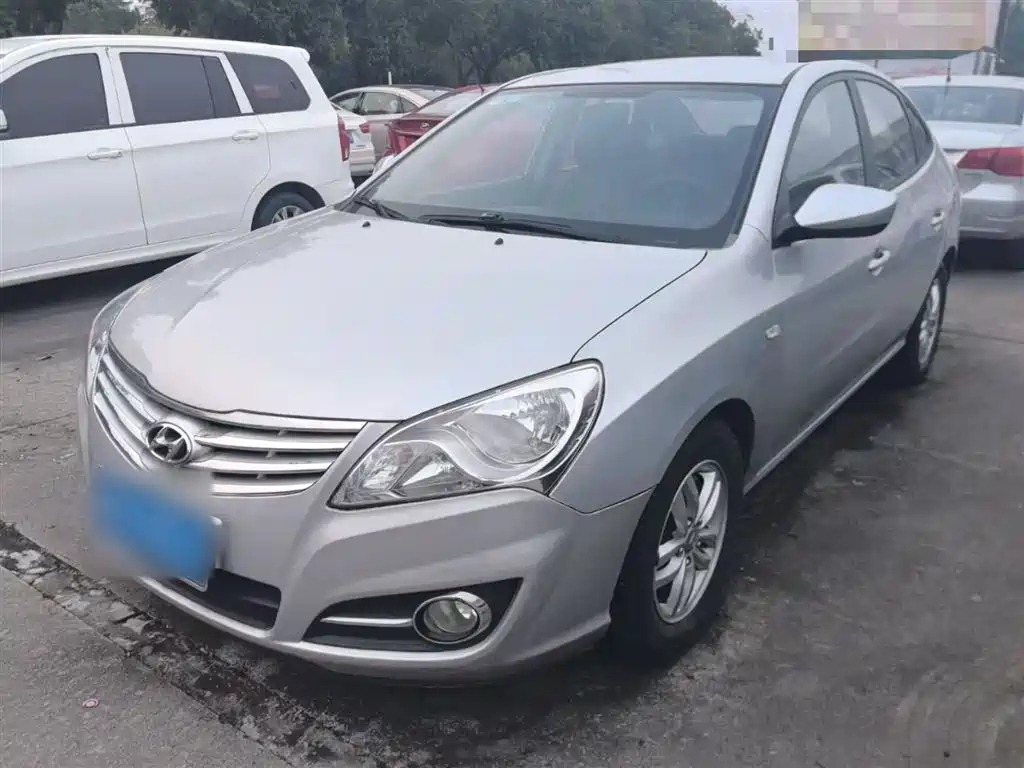 HYUNDAI CELESTA 2011