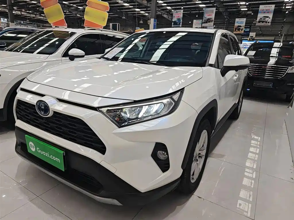 TOYOTA RAV4 RONGFANG 2020