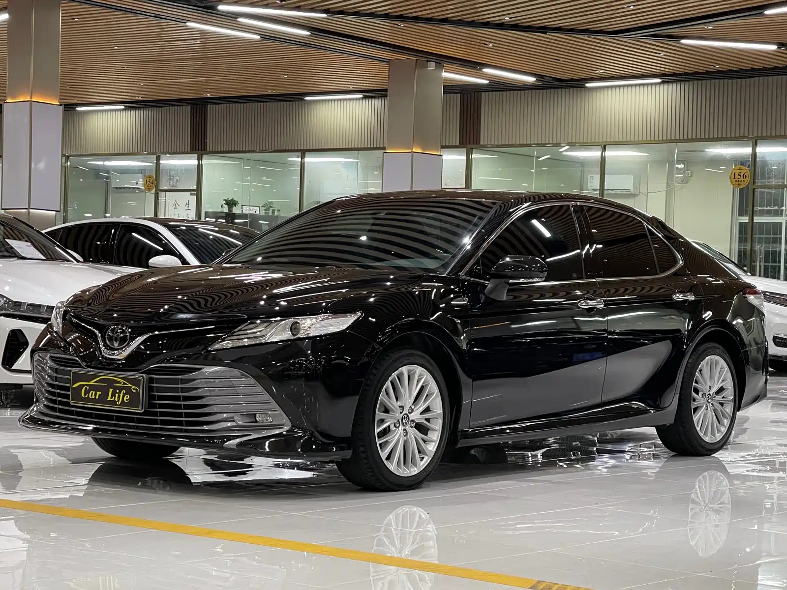 TOYOTA CAMRY 2019