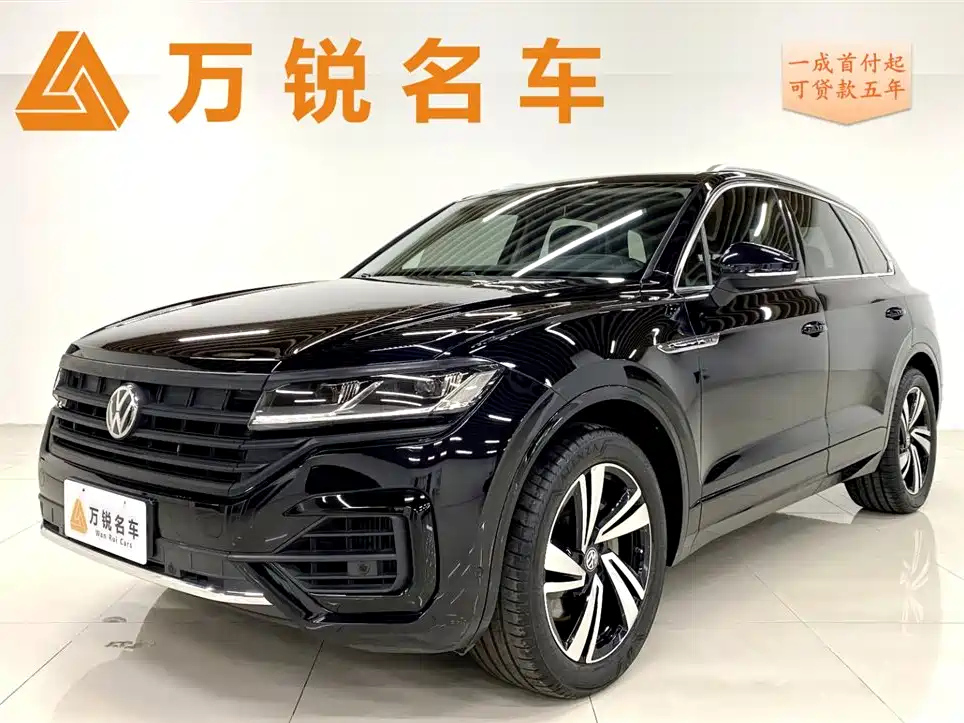 VOLKSWAGEN TOUAREG 2019
