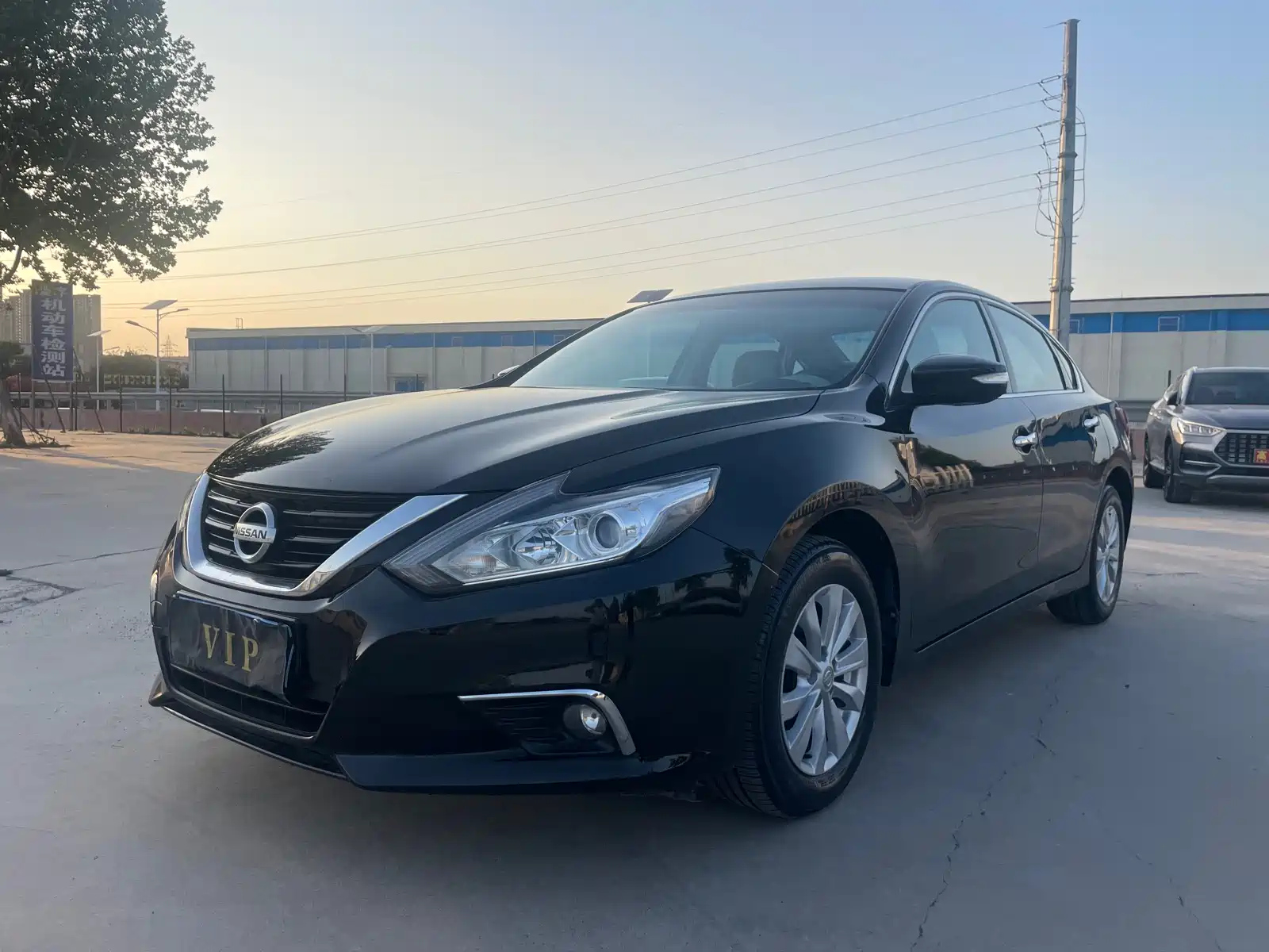 NISSAN TEANA 2016