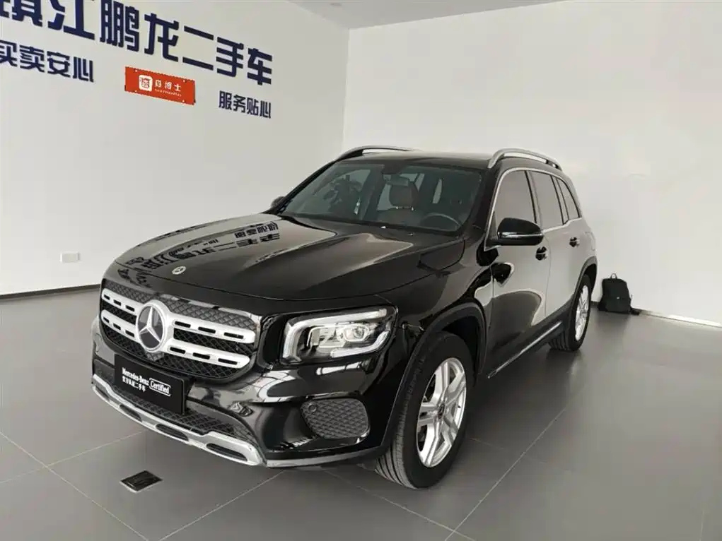MERCEDES BENZ GLB 2023