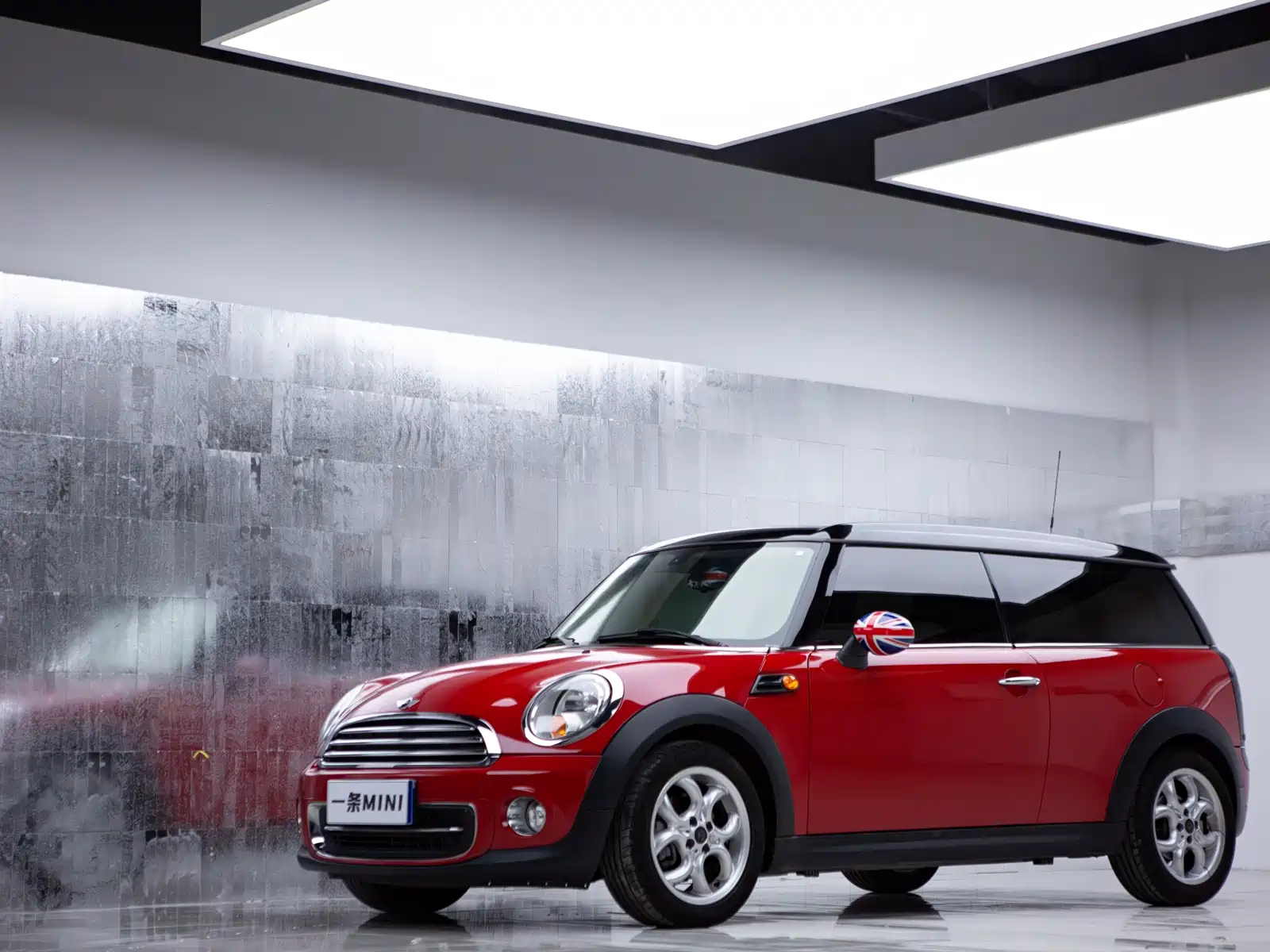 MINI CLUBMAN 2011