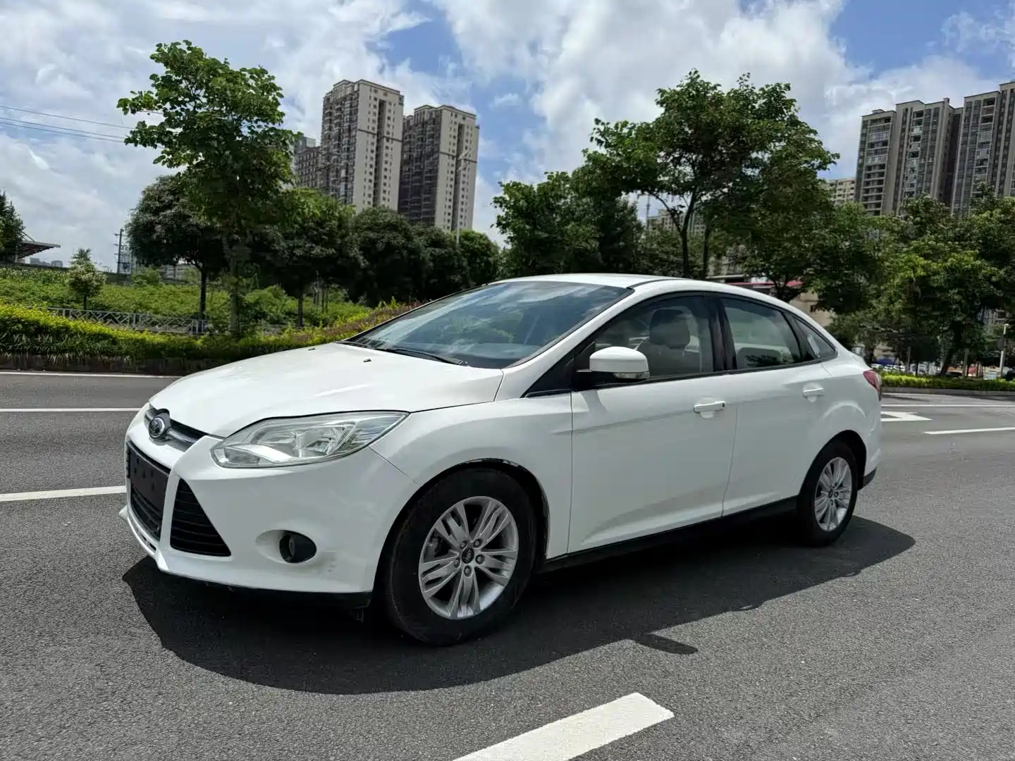 FORD FOCUS