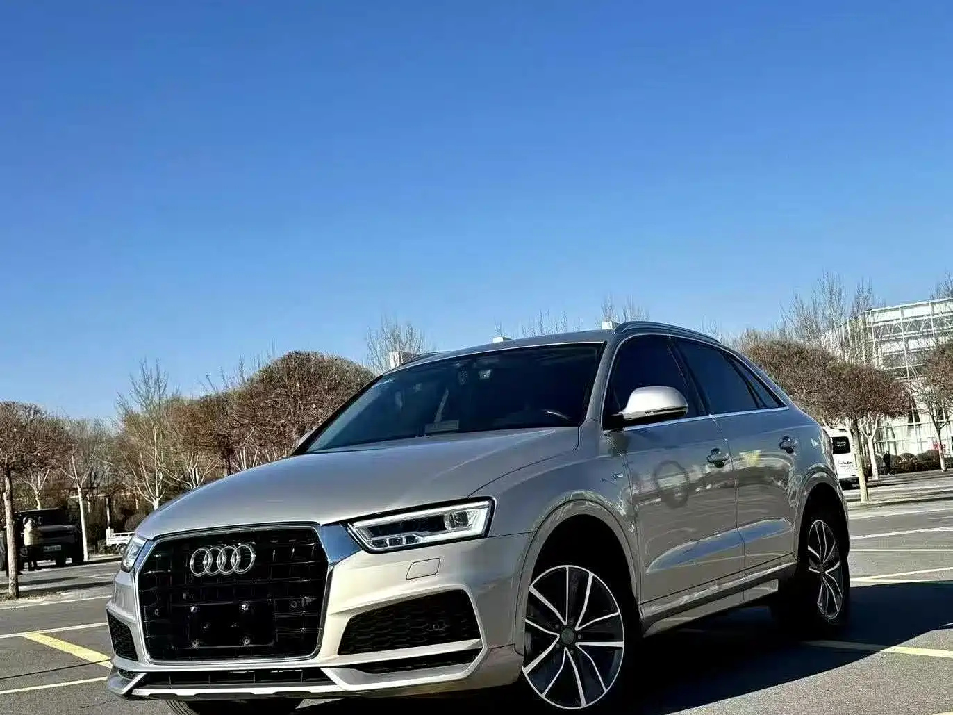 AUDI Q3 2018