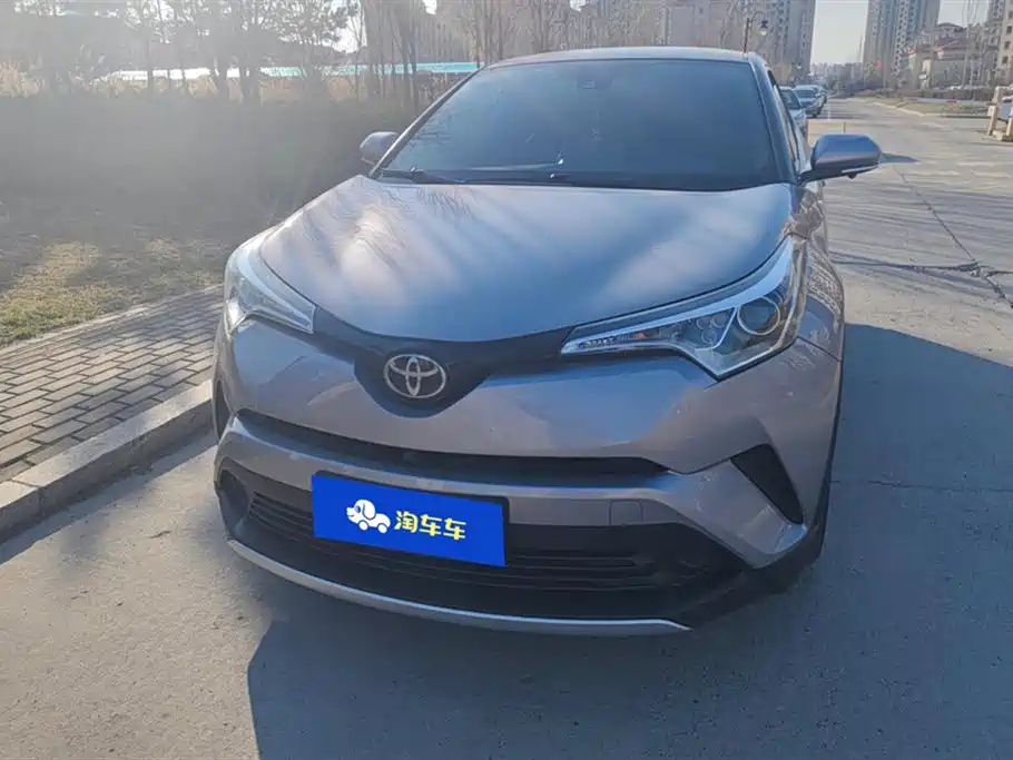 TOYOTA IZOA 2018