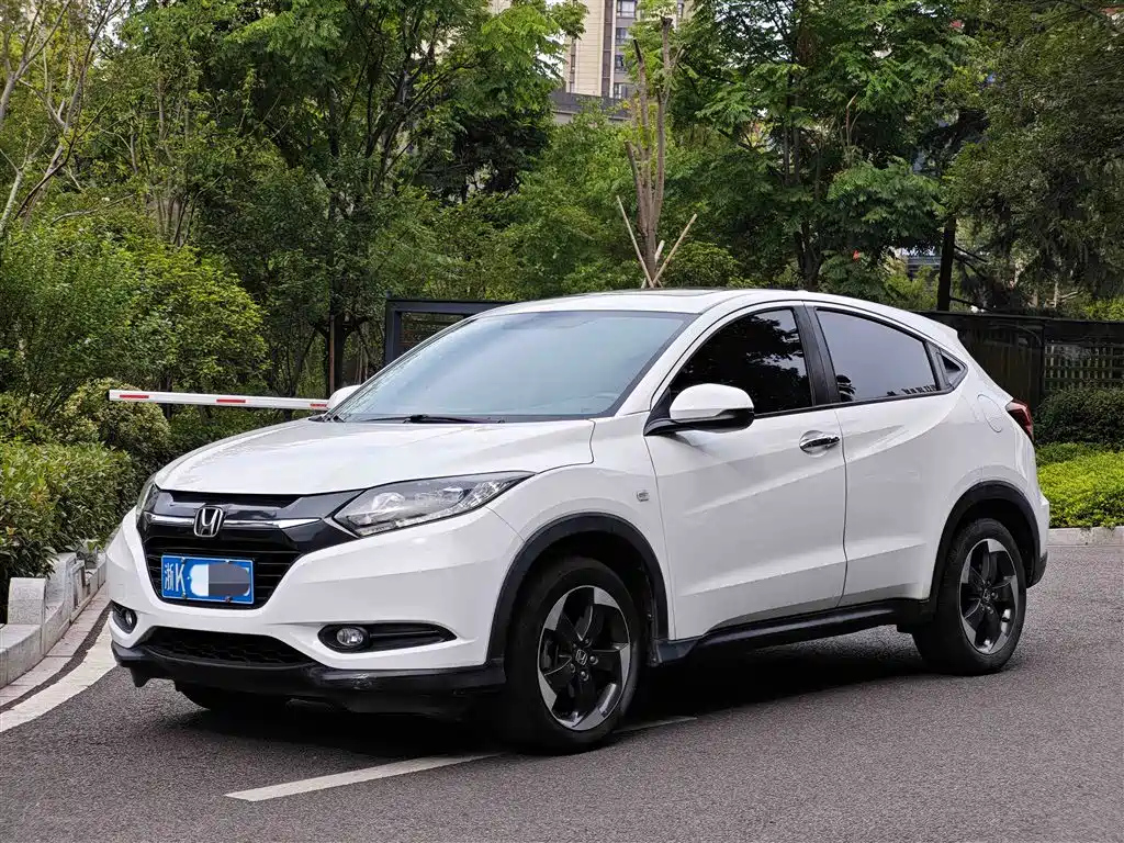 HONDA VEZEL 2017