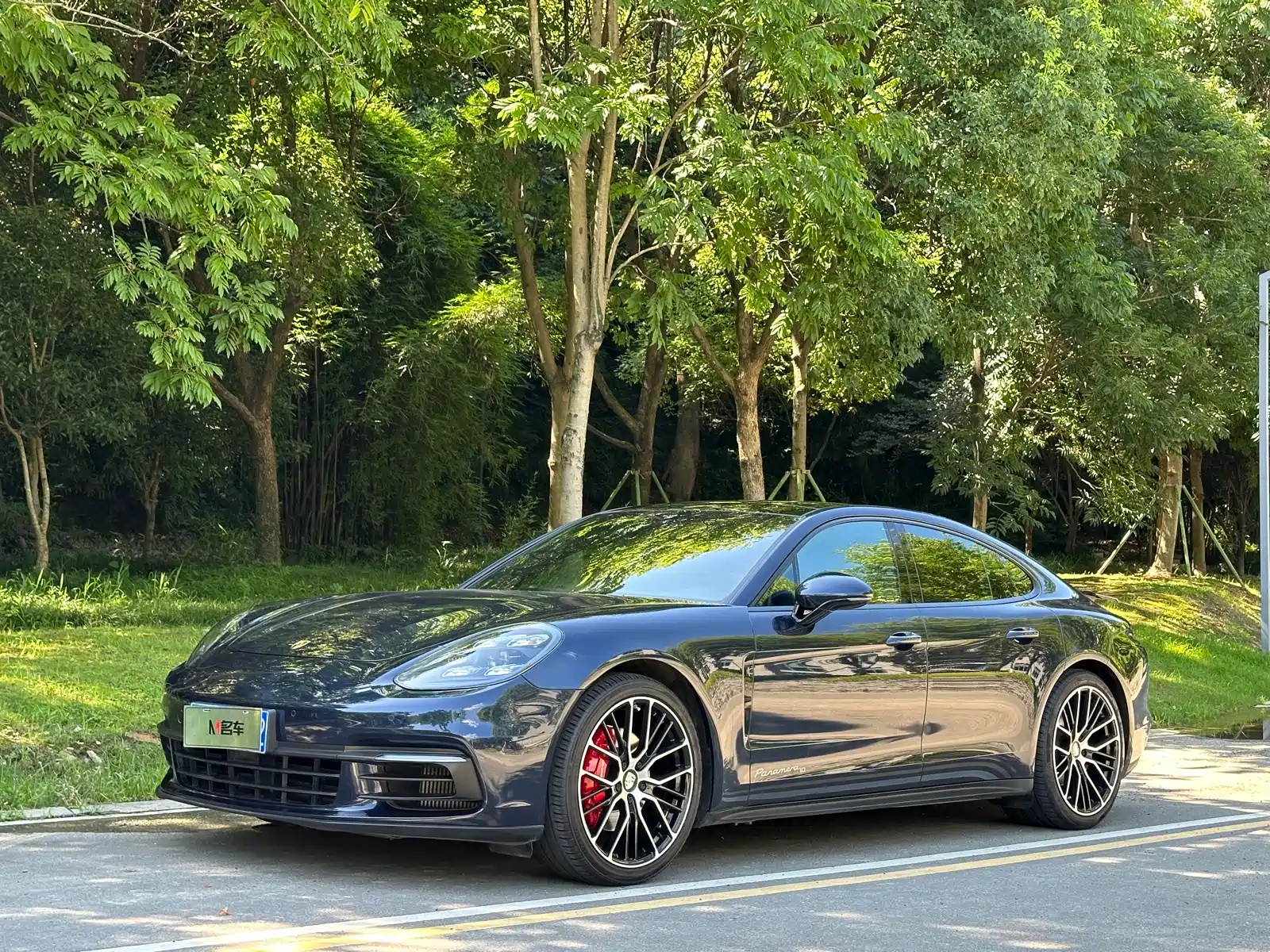 PORSCHE PANAMERA 2019