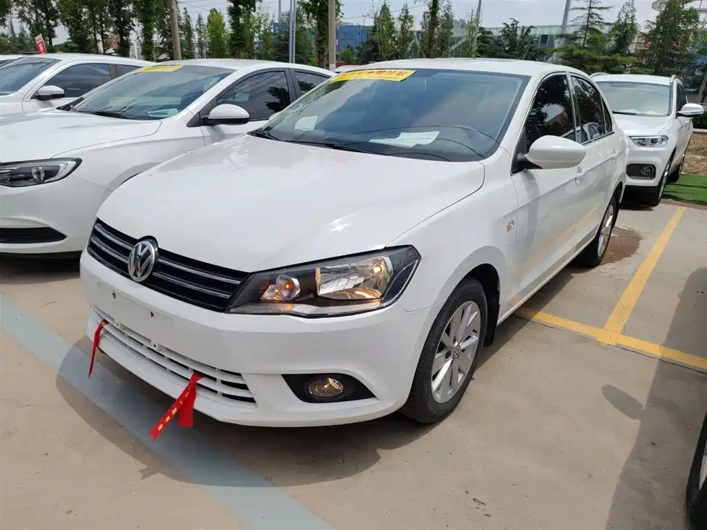VOLKSWAGEN JETTA 2015