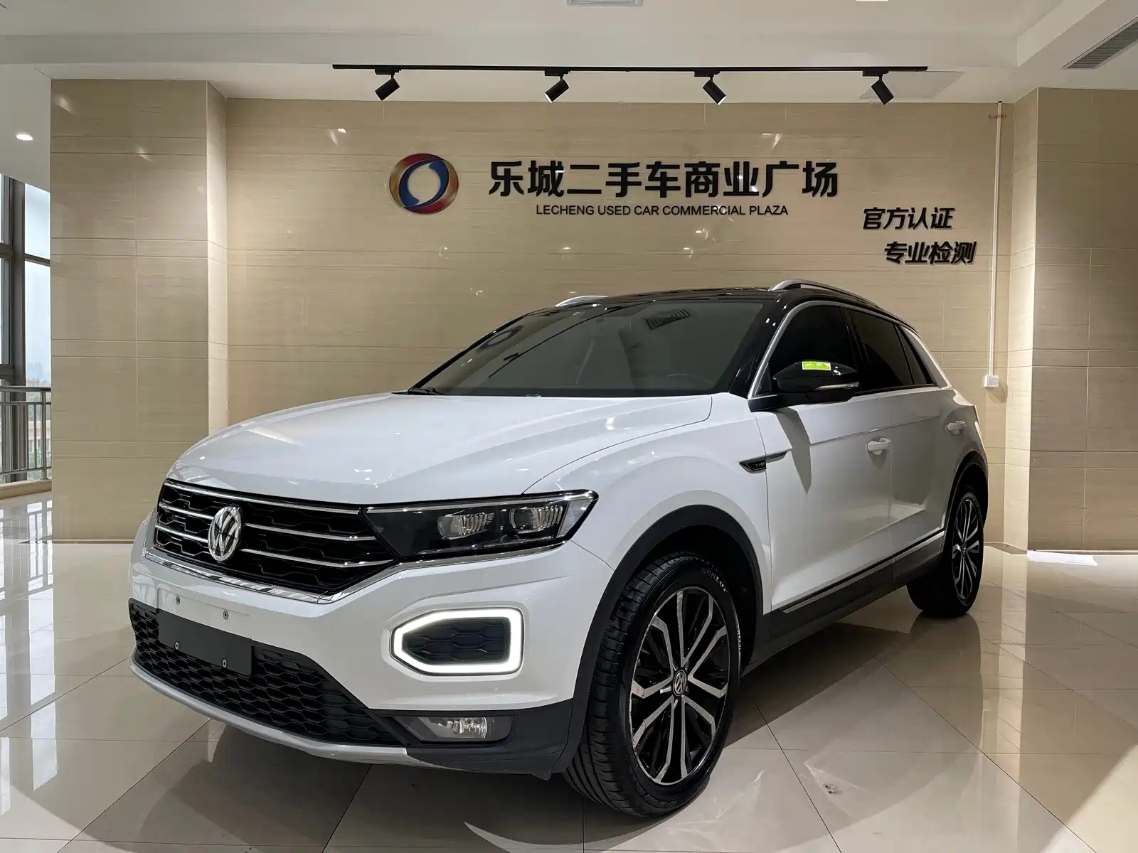VOLKSWAGEN T-ROC TANGE 2018