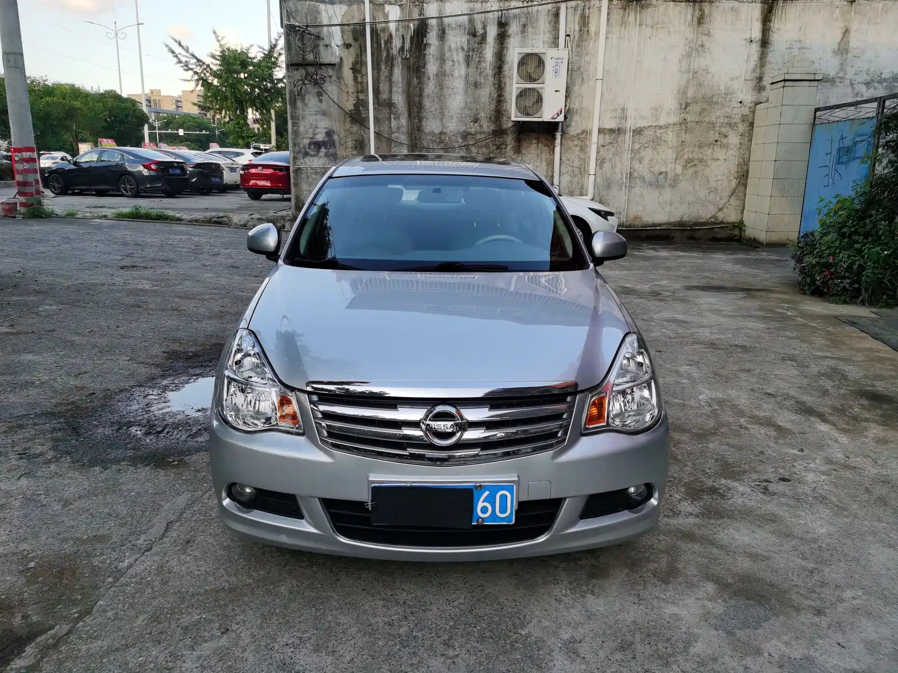 NISSAN SYLPHY 2016