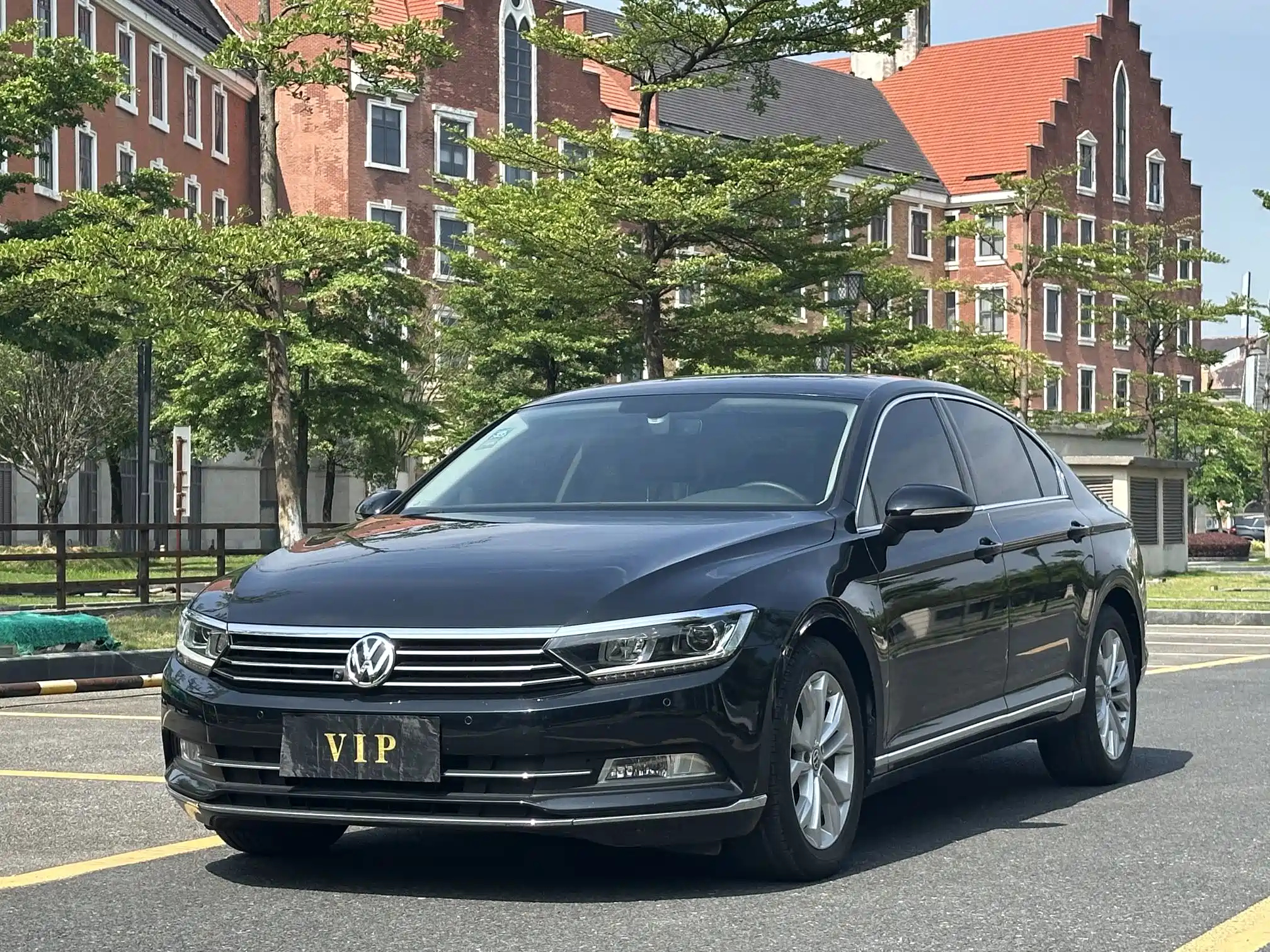 VOLKSWAGEN MAGOTAN 2018