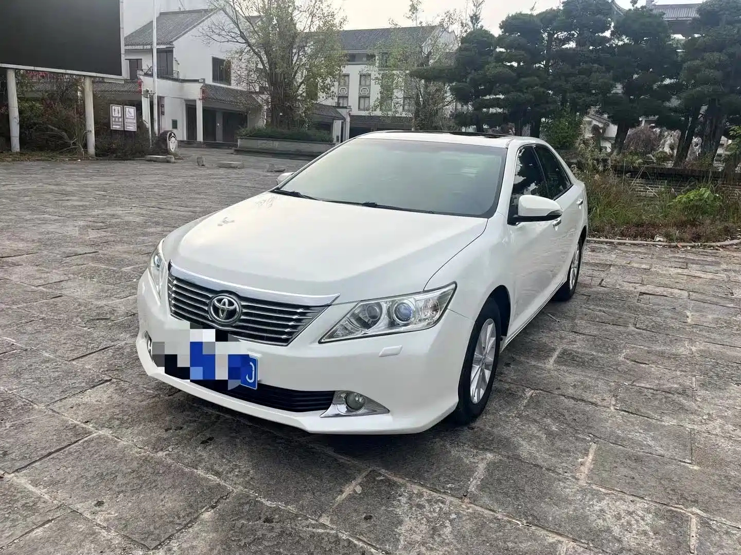 TOYOTA CAMRY 2012