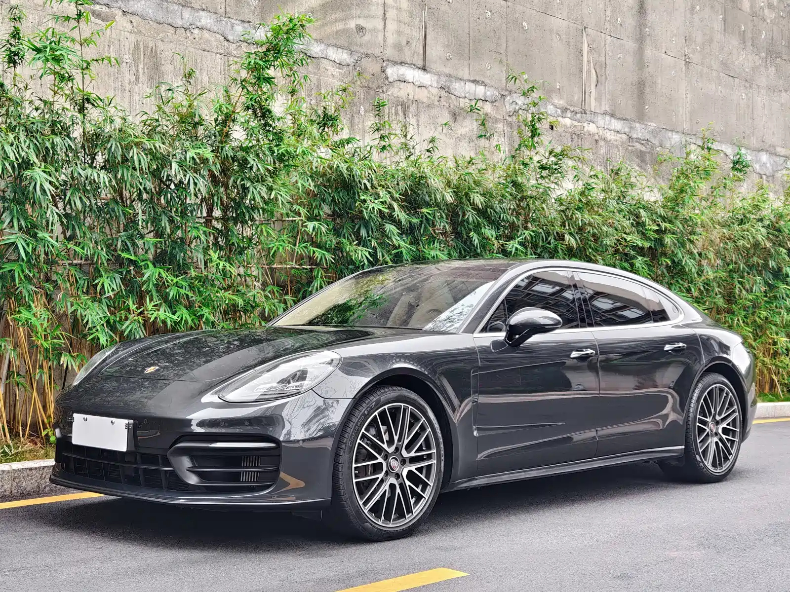 PORSCHE PANAMERA 2021