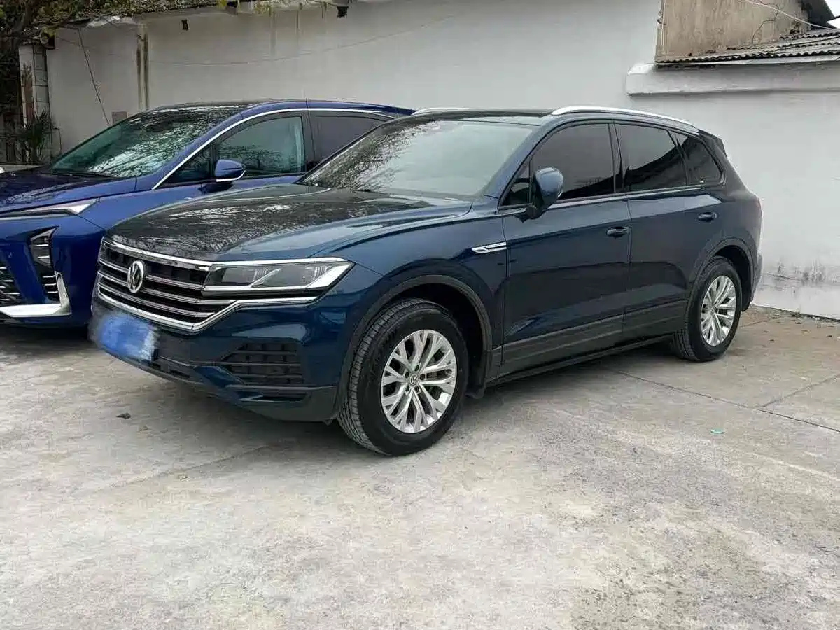 VOLKSWAGEN TOUAREG 2019