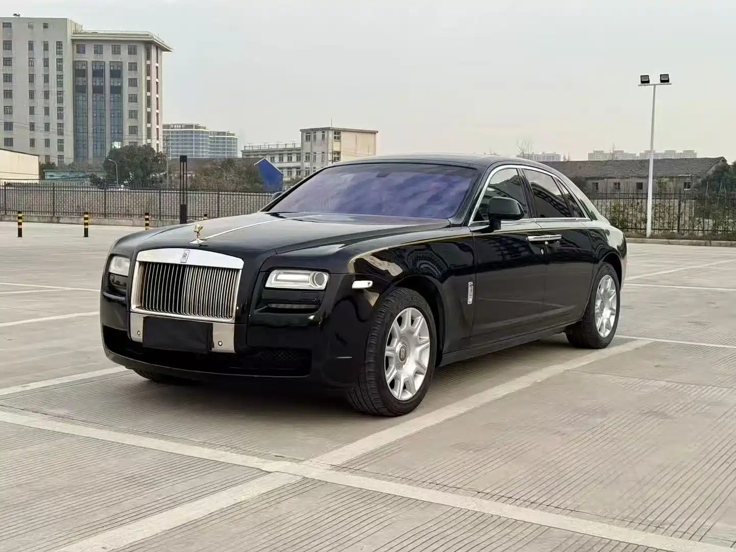 ROLLS ROYCE GHOST