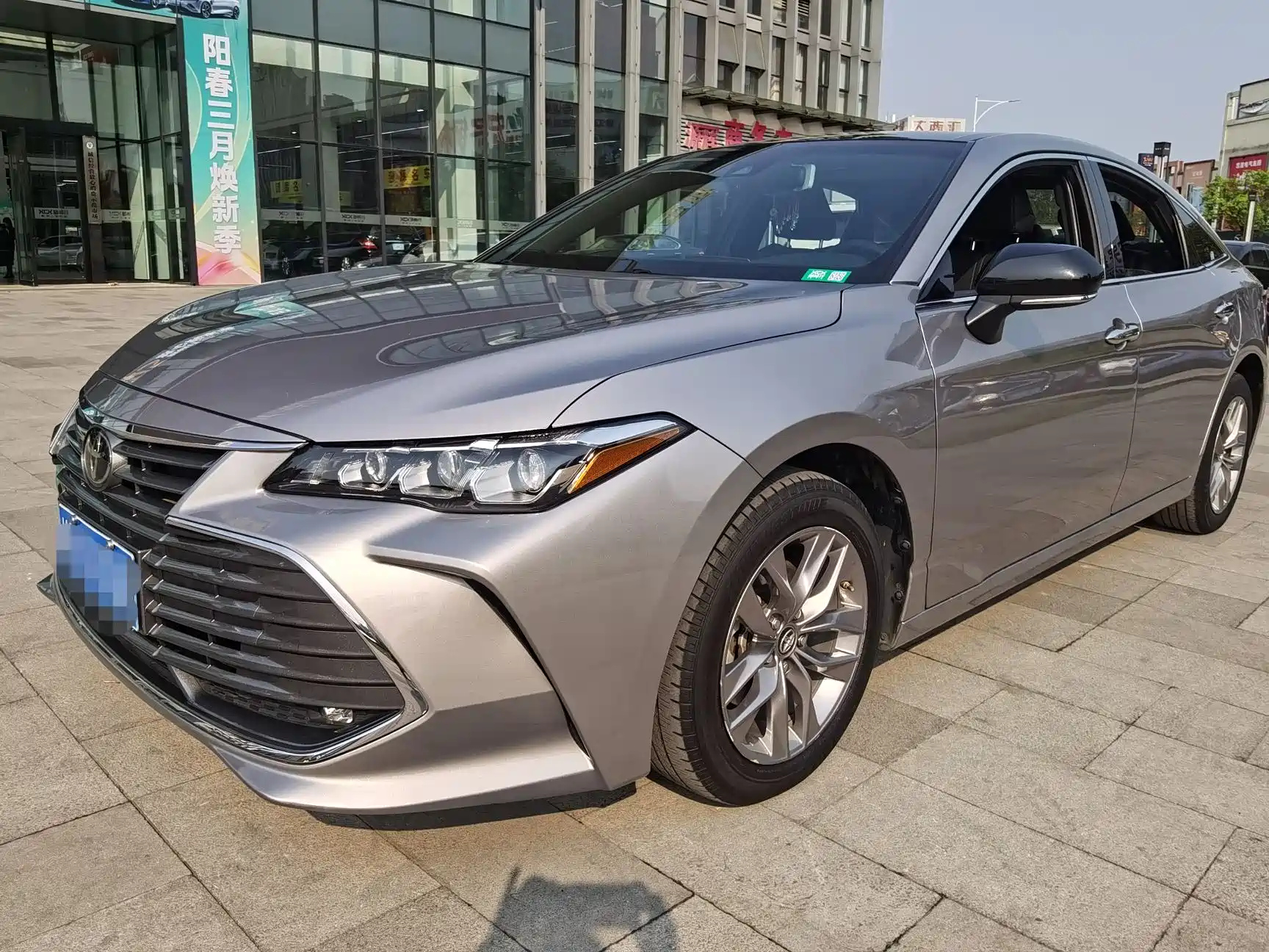 TOYOTA AVALON 2019
