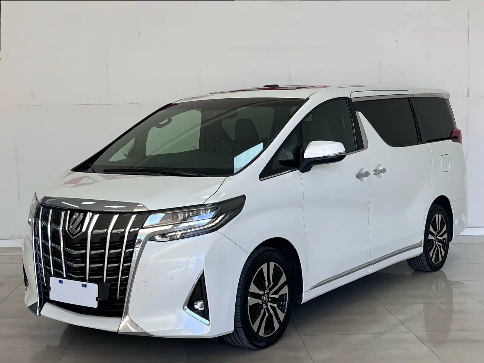 TOYOTA ALPHARD 2018