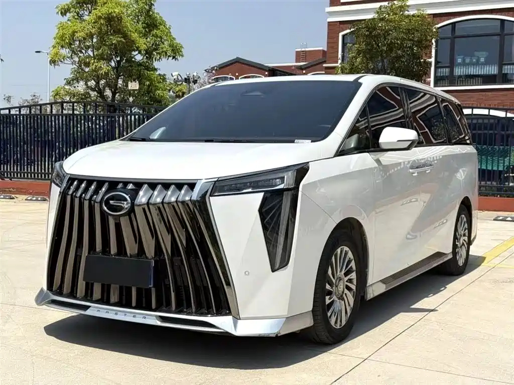 TRUMPCHI M8 2023