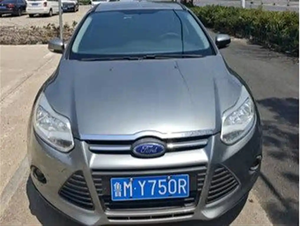 FORD FOCUS 2012
