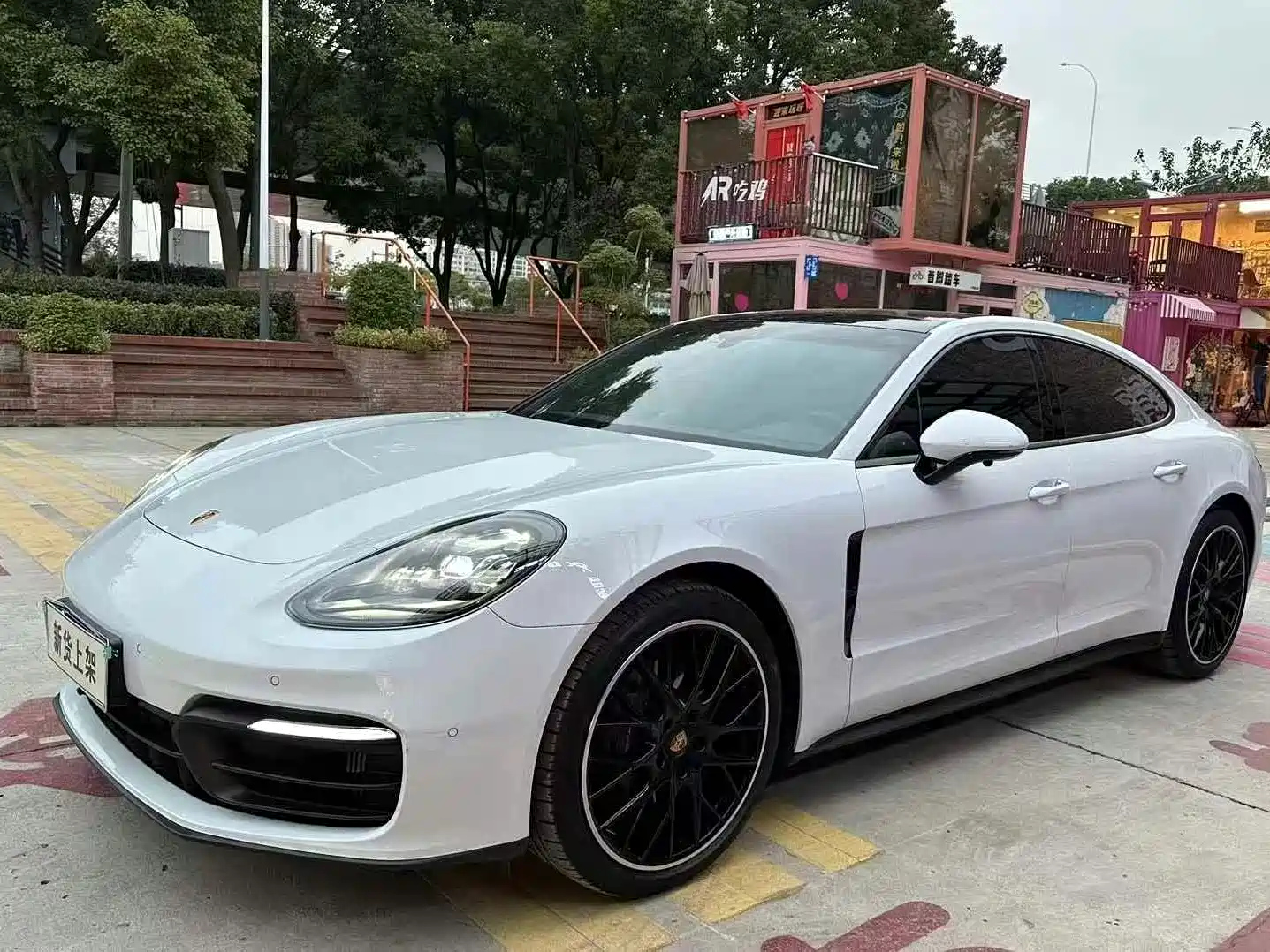 PORSCHE PANAMERA 2023