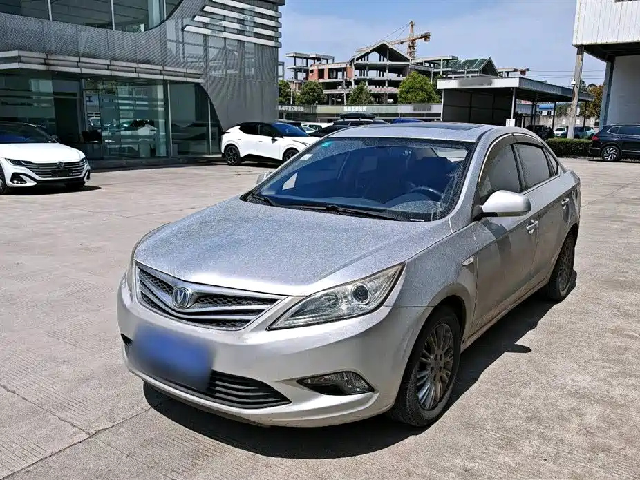 CHANGAN EADO 2012