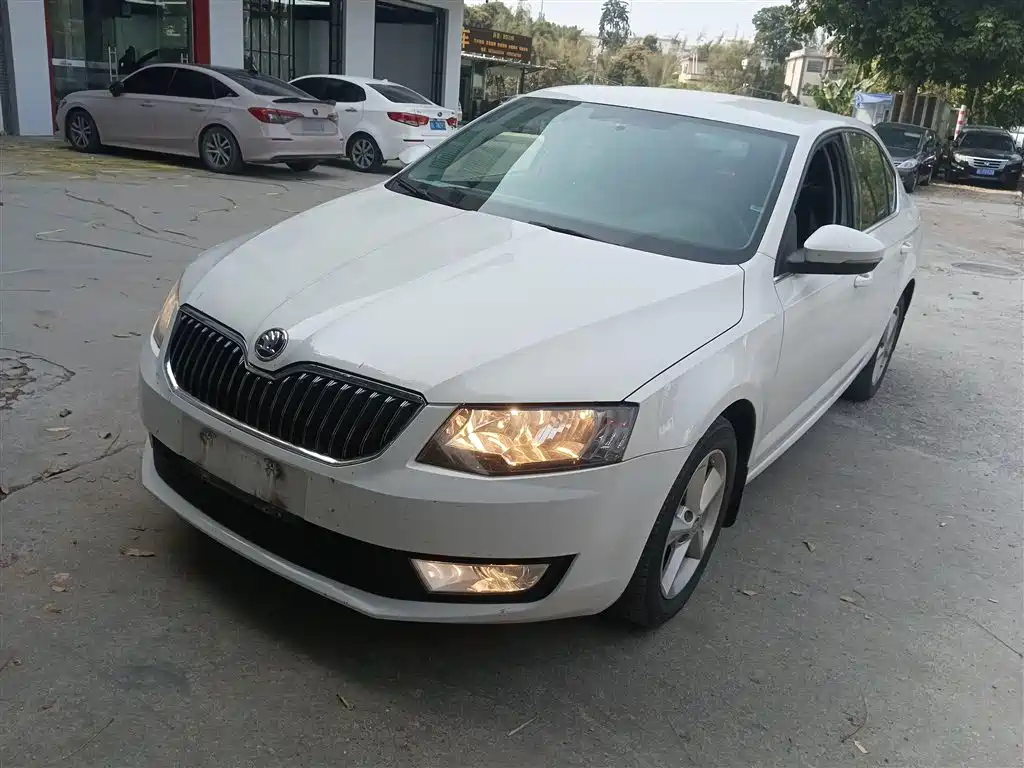 SKODA OCTAVIA