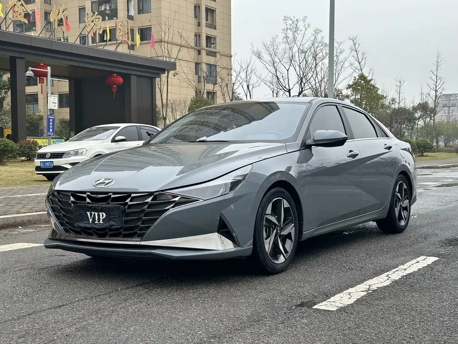 HYUNDAI ELANTRA 2023