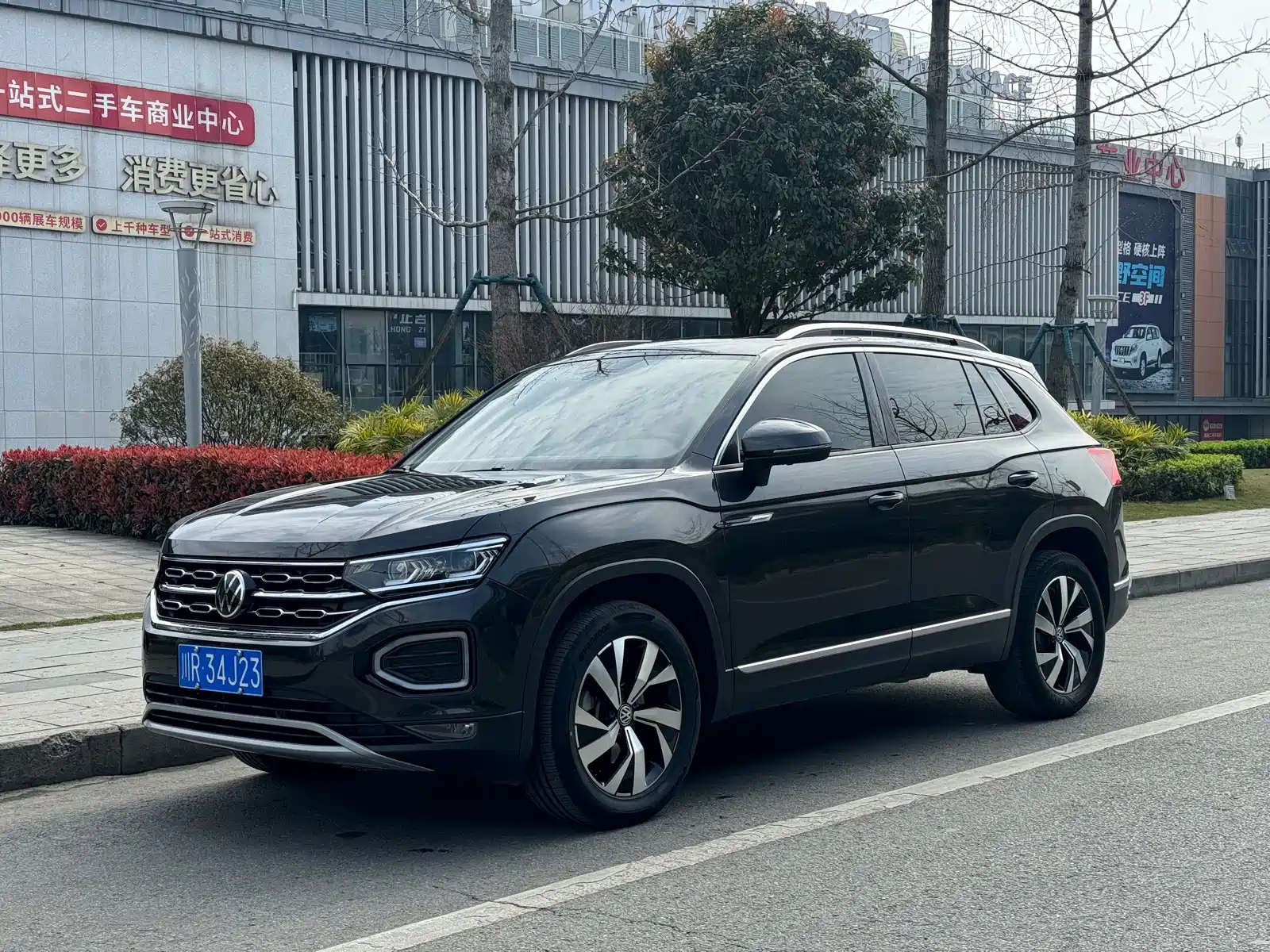 VOLKSWAGEN TAYRON 2021