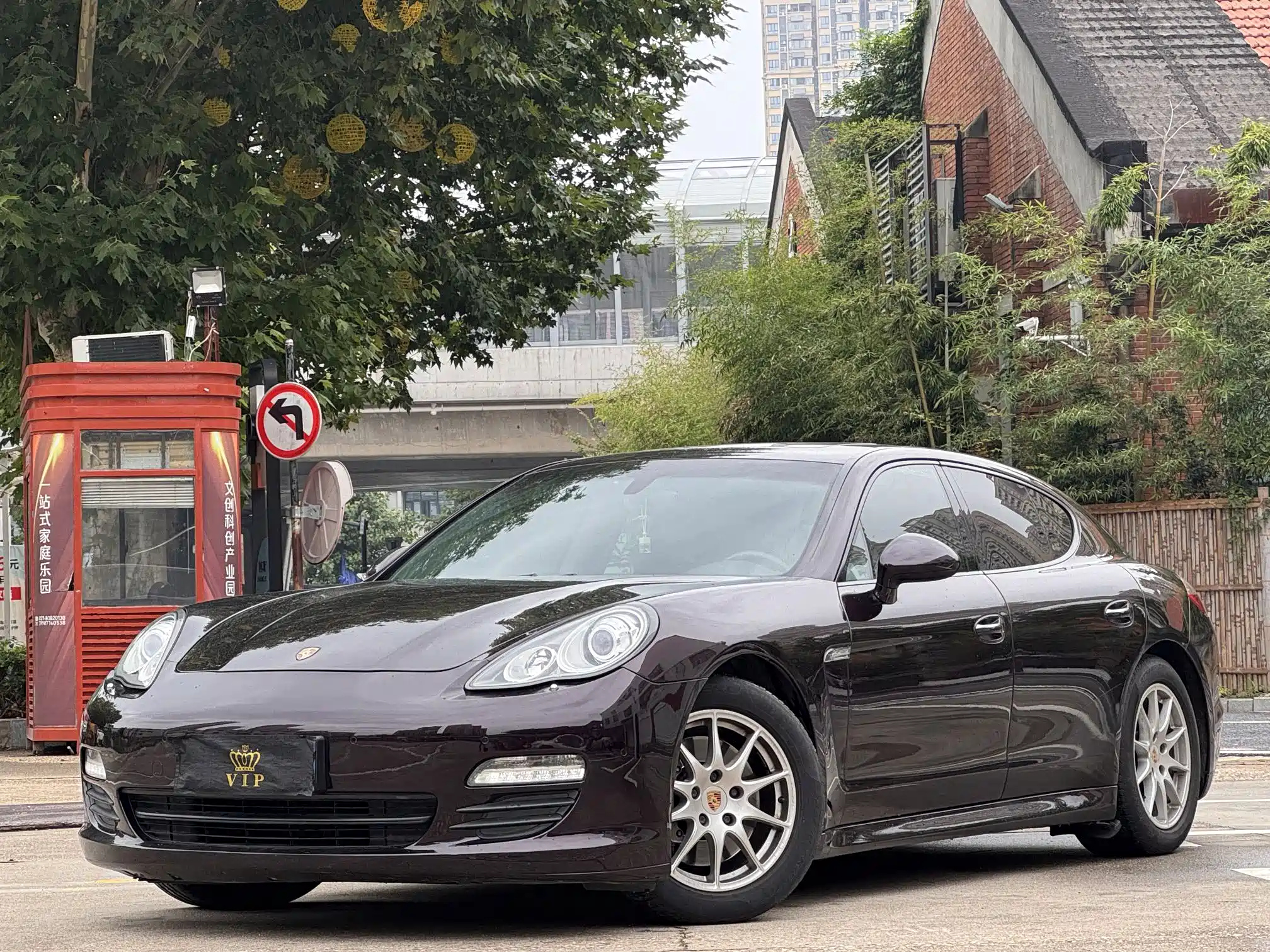 PORSCHE PANAMERA 2010