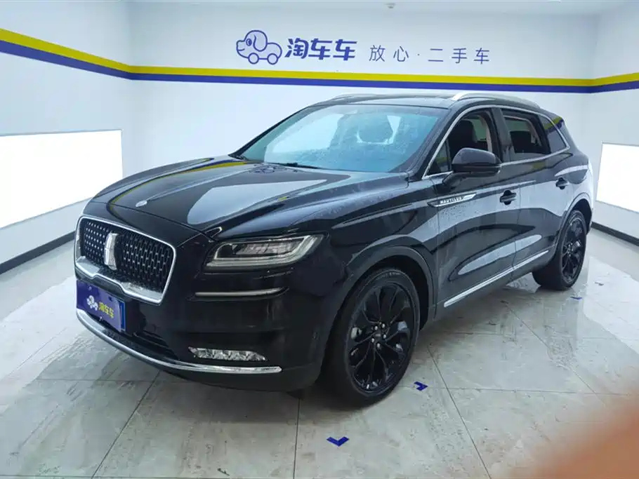 LINCOLN NAVIGATOR 2021