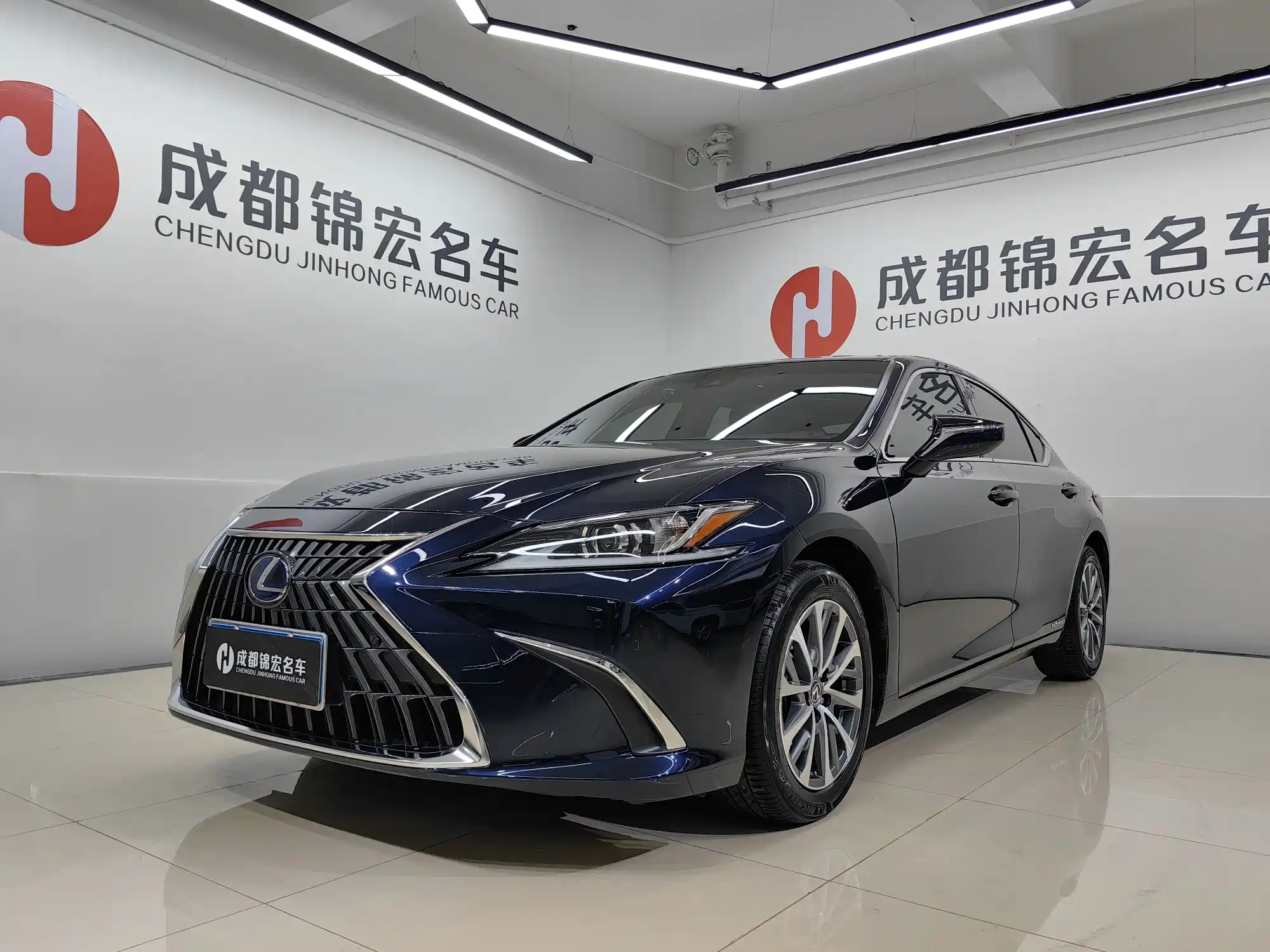 LEXUS ES 2021