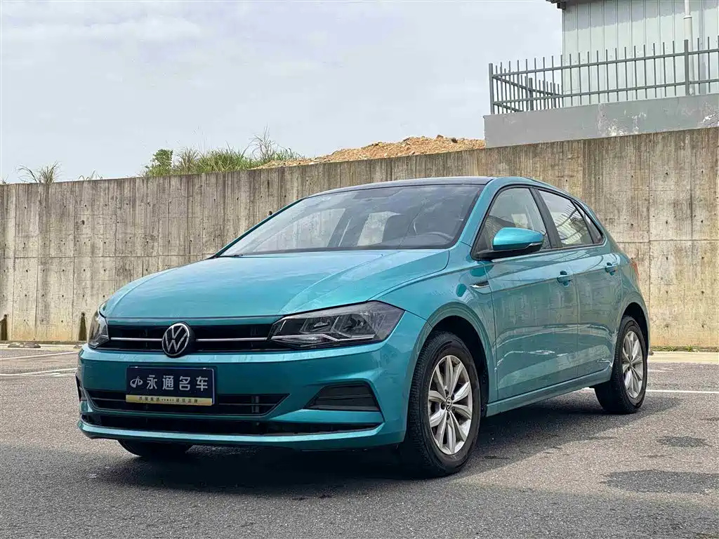 VOLKSWAGEN POLO 2023