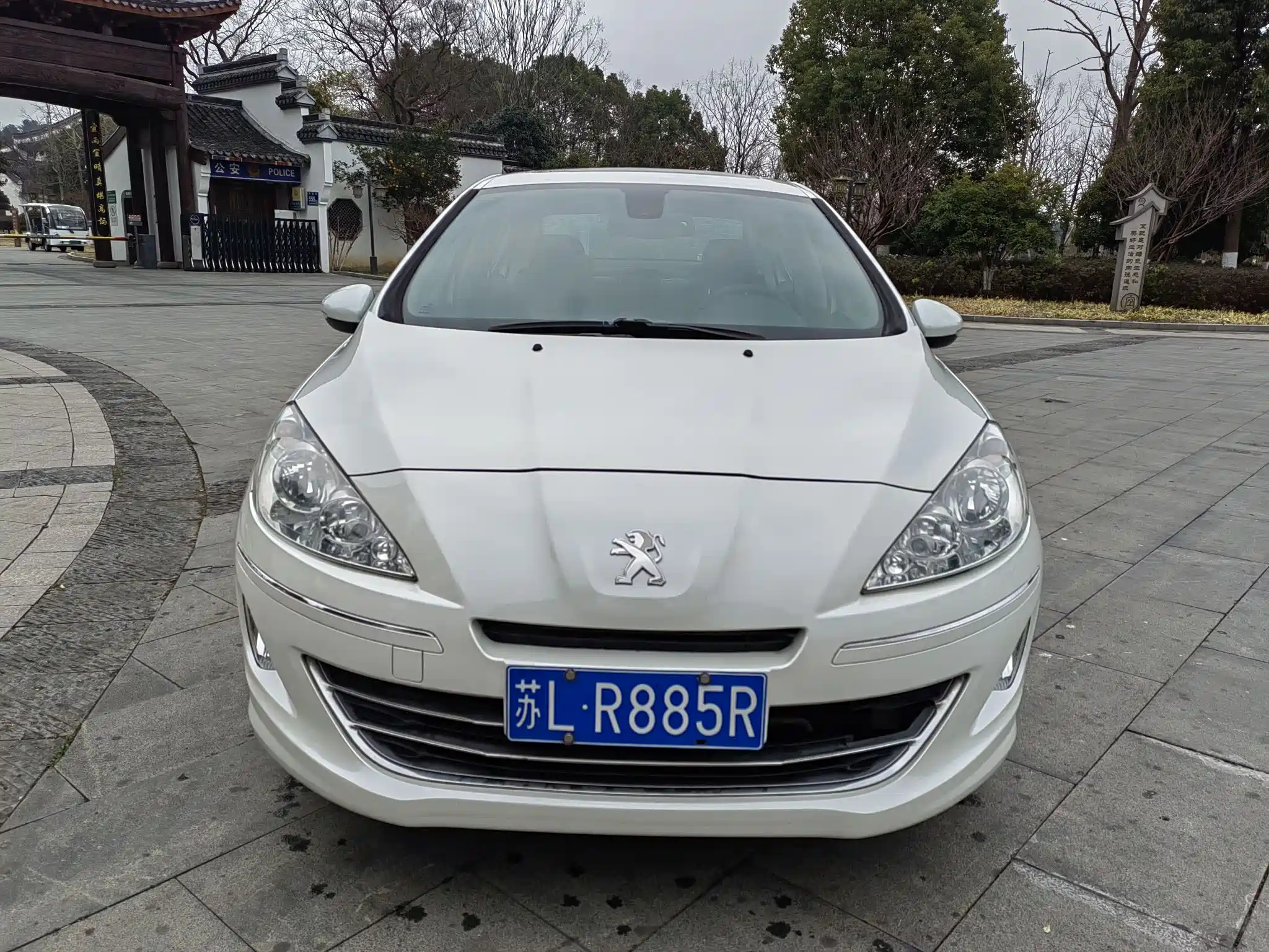 PEUGEOT 408 2013
