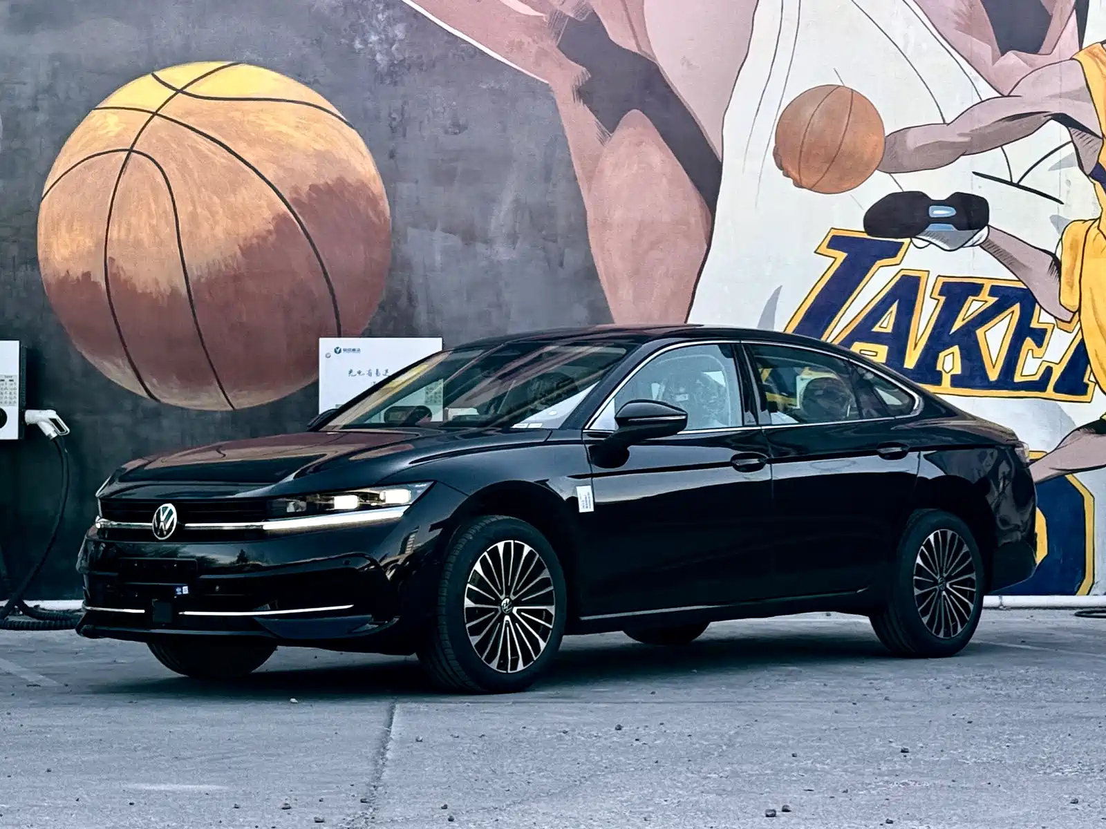 VOLKSWAGEN MAGOTAN 2024